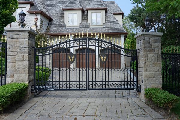 Huntsville Driveway Gate Service